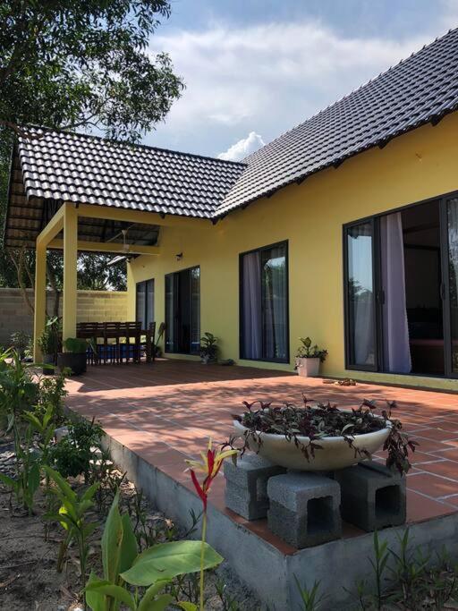 Fisherman Village Boutique Villas - Beachfront Ham Tan Экстерьер фото
